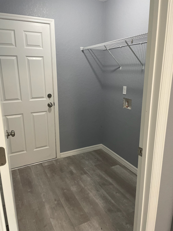 219 Locust Ln - Photo 7 of 17