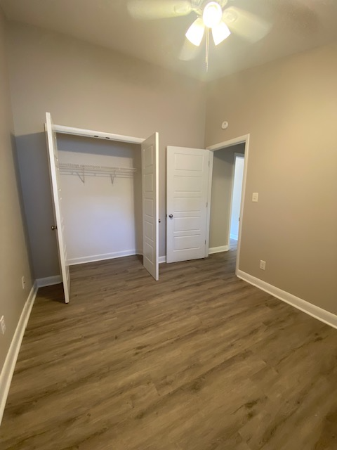 901 Campbell St - Photo 5 of 14