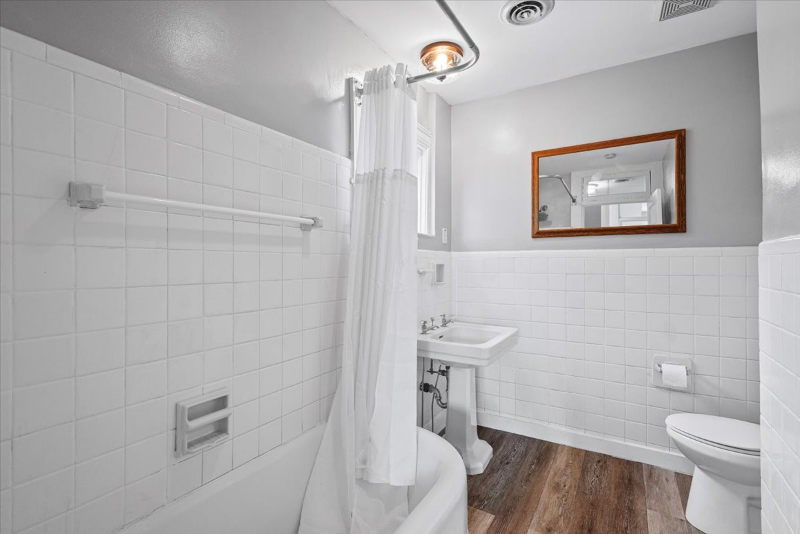 518 Broad St #2 - Photo 3 of 13