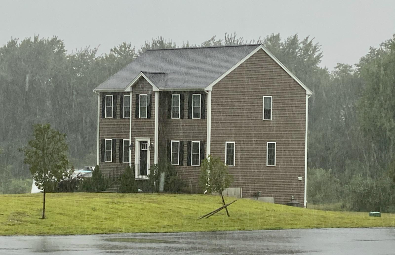 7 Shamrock Ln - Photo 3 of 12