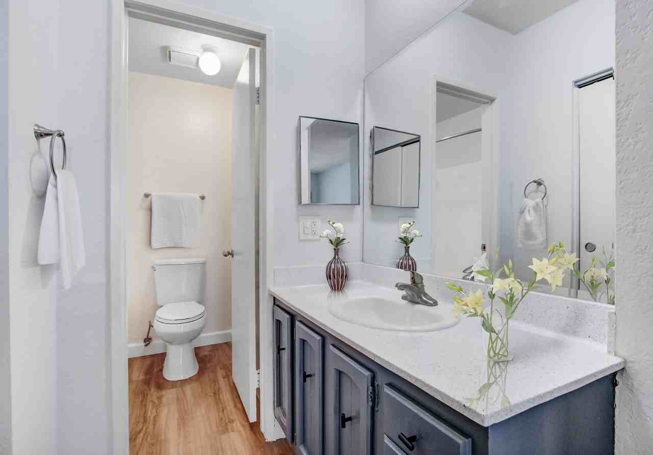 Garden Green Apartments - Photo 5 of 22