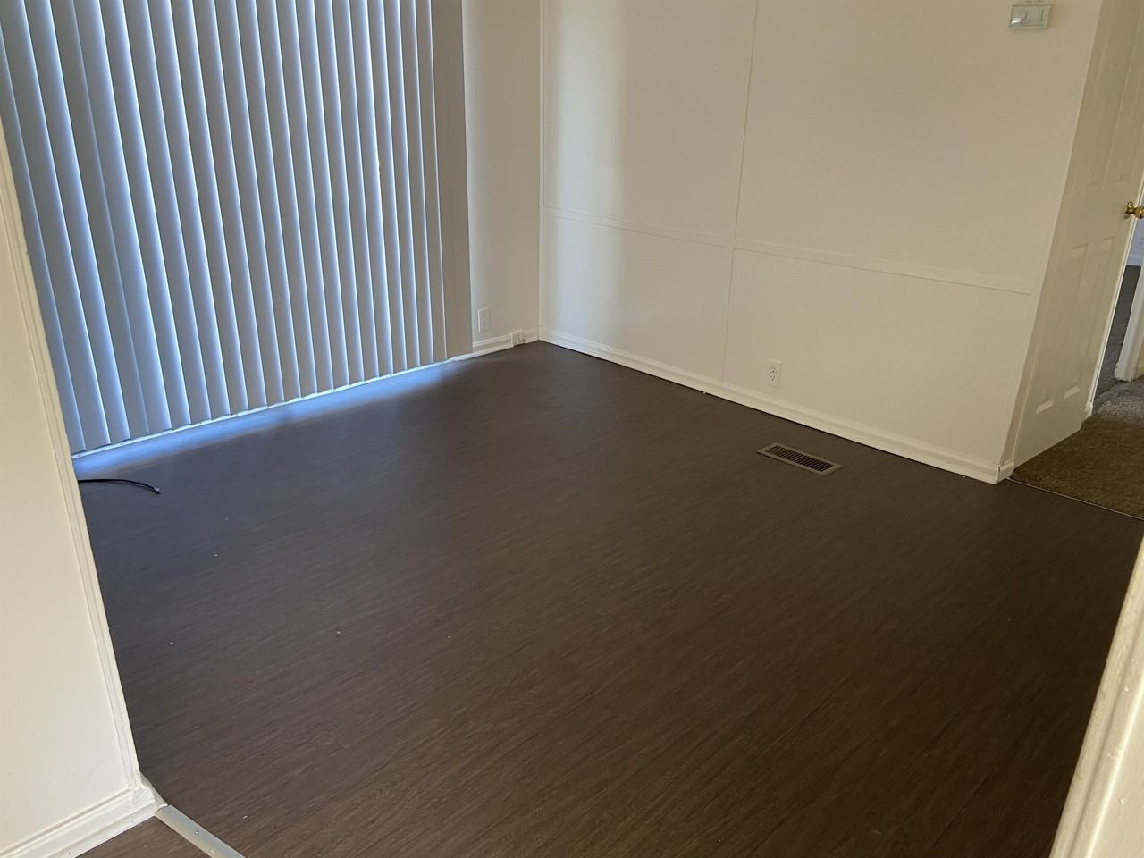 40 Street D #40STREETD - Photo 3 of 9