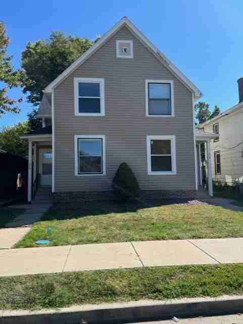 936 South Spring Street - Photo 2 of 20