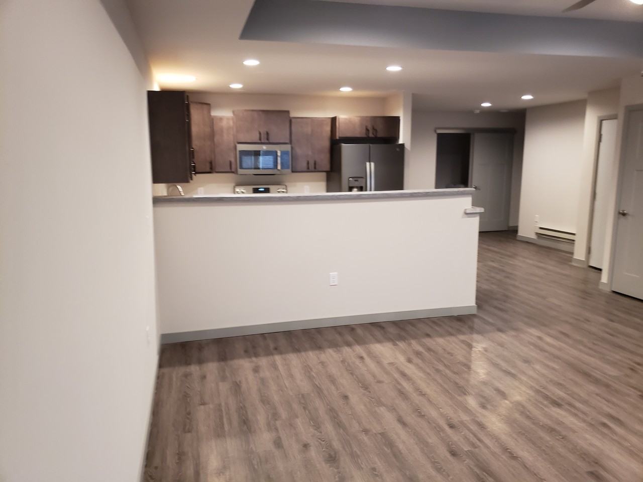 1209 Salem Drive - Photo 3 of 9