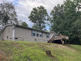 featured image of 44 Beech Crest Rise #1