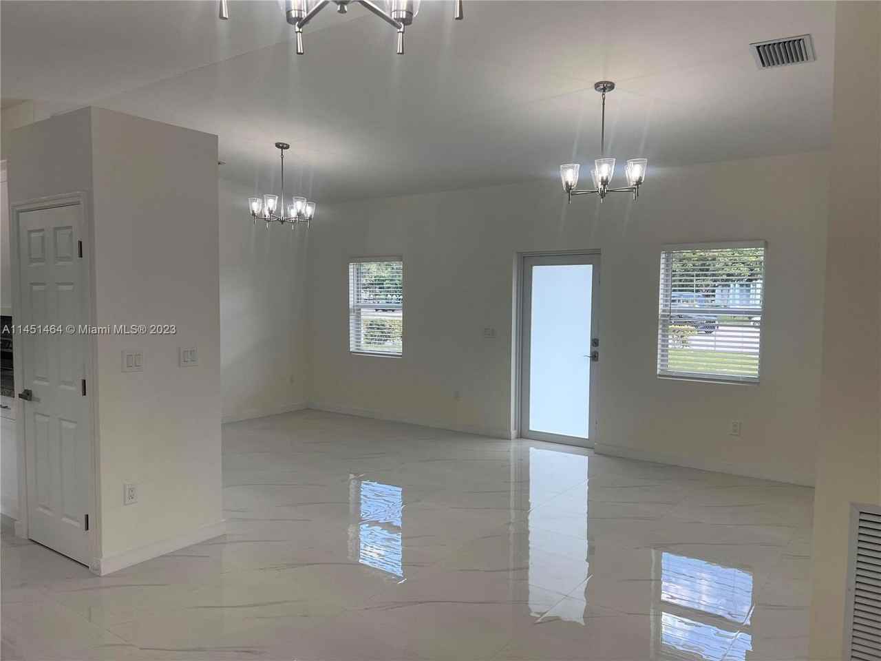 10801 Sw 56th St - Photo 2 of 42