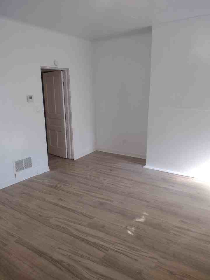 450 Card Ave #1 - Photo 4 of 6