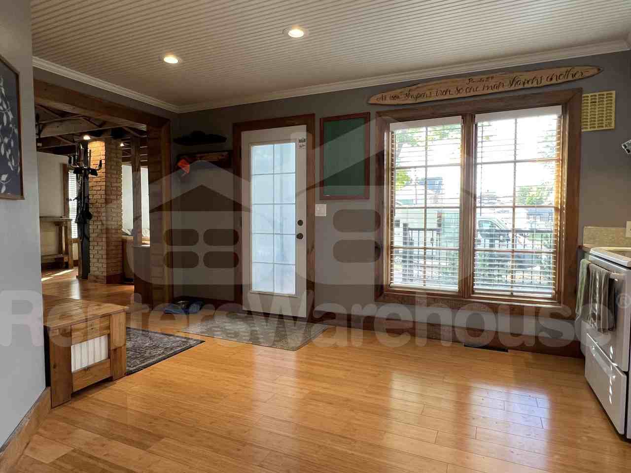 205 Mill St - Photo 3 of 10