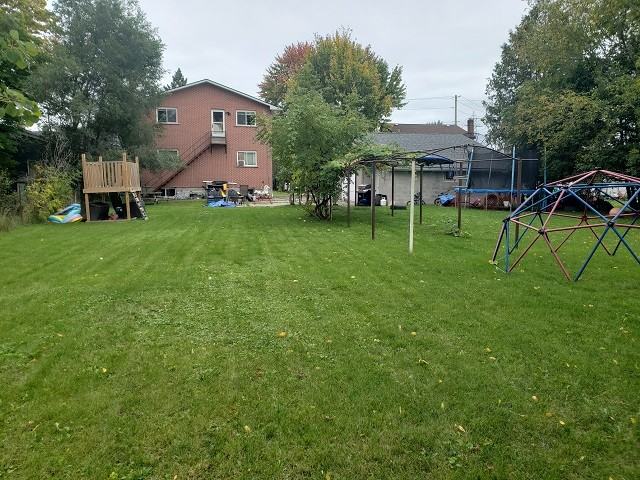 365 Weller Avenue - Photo 3 of 5