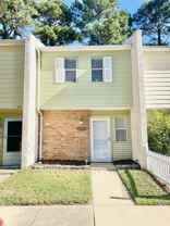 1105 Old Denbigh Blvd - Photo 1 of 1