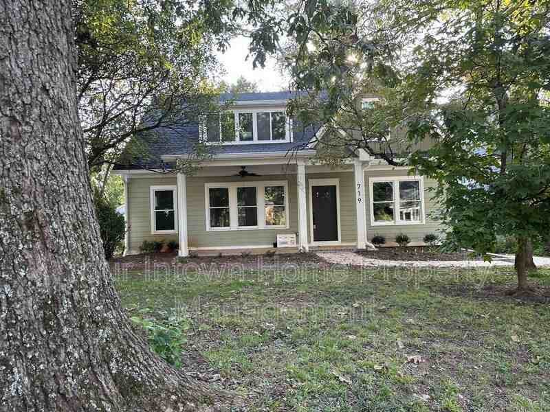 719 Avery St - Photo 2 of 39