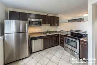 144 N Beacon St #B3 - Photo 1 of 1