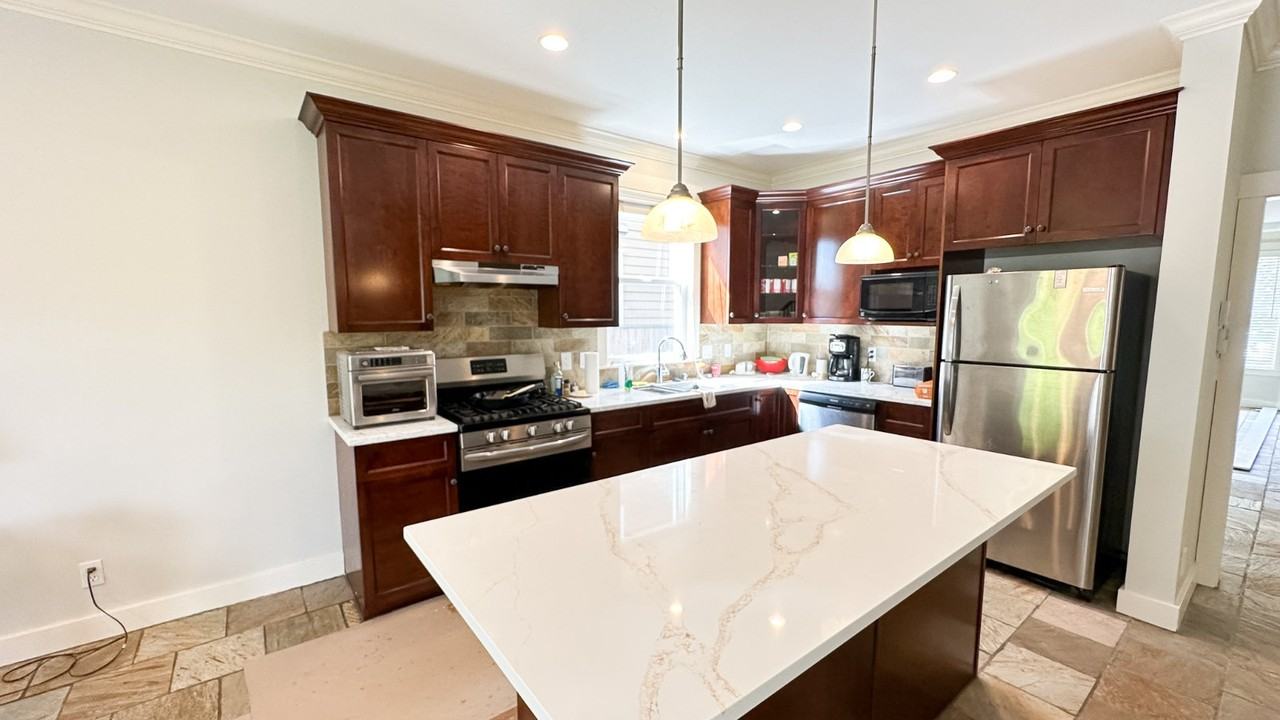 Houses for Rent In Ladner, Delta, BC Home Rentals Available Zumper