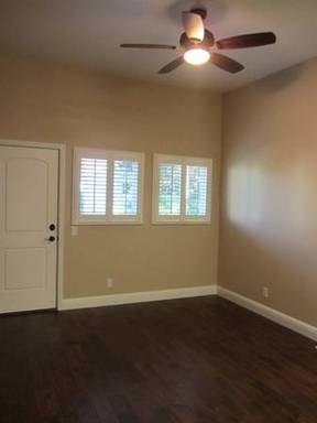 1316 Campbell St - Photo 3 of 21