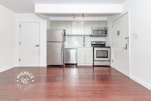 286 Stanhope Street #2C - Photo 1 of 1