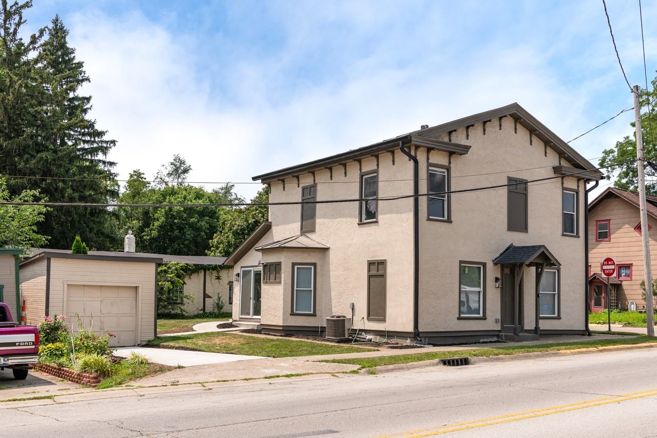 200 S Pike St #NA - Photo 2 of 20