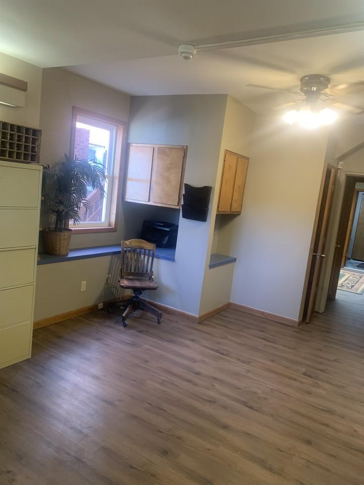 1212 S 7th St Ofc - Photo 3 of 11