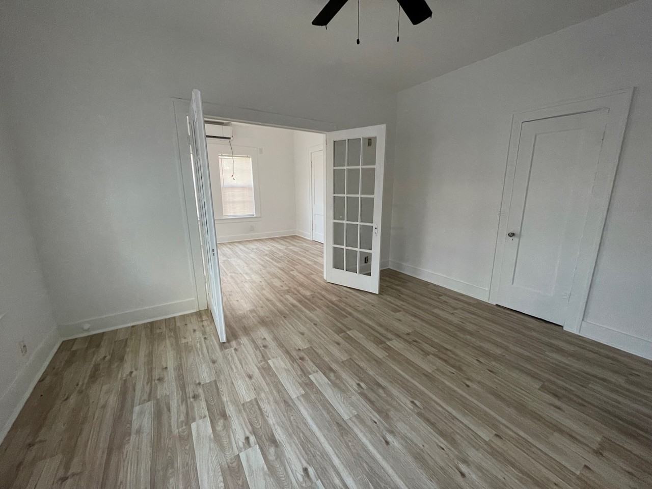 1623 1623 Interstate 35 Frontage Road - 1 #1 - Photo 6 of 7