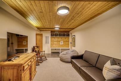 1690 Sunrise Ridgeshenandoah Drive - Photo 5 of 50