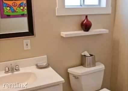 Windward Ave - Photo 2 of 14