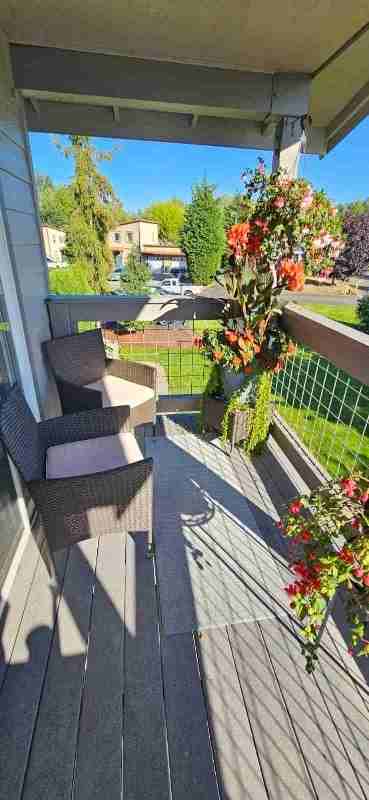 1388 Bayview Ct #1 - Photo 2 of 9