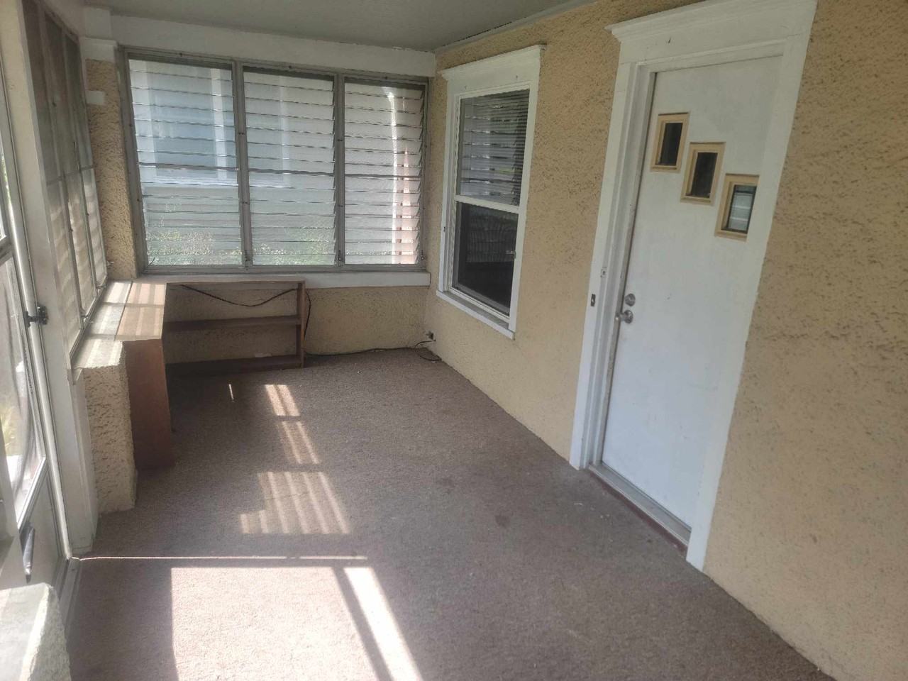 127 Kingman Ave E #1 - Photo 2 of 12