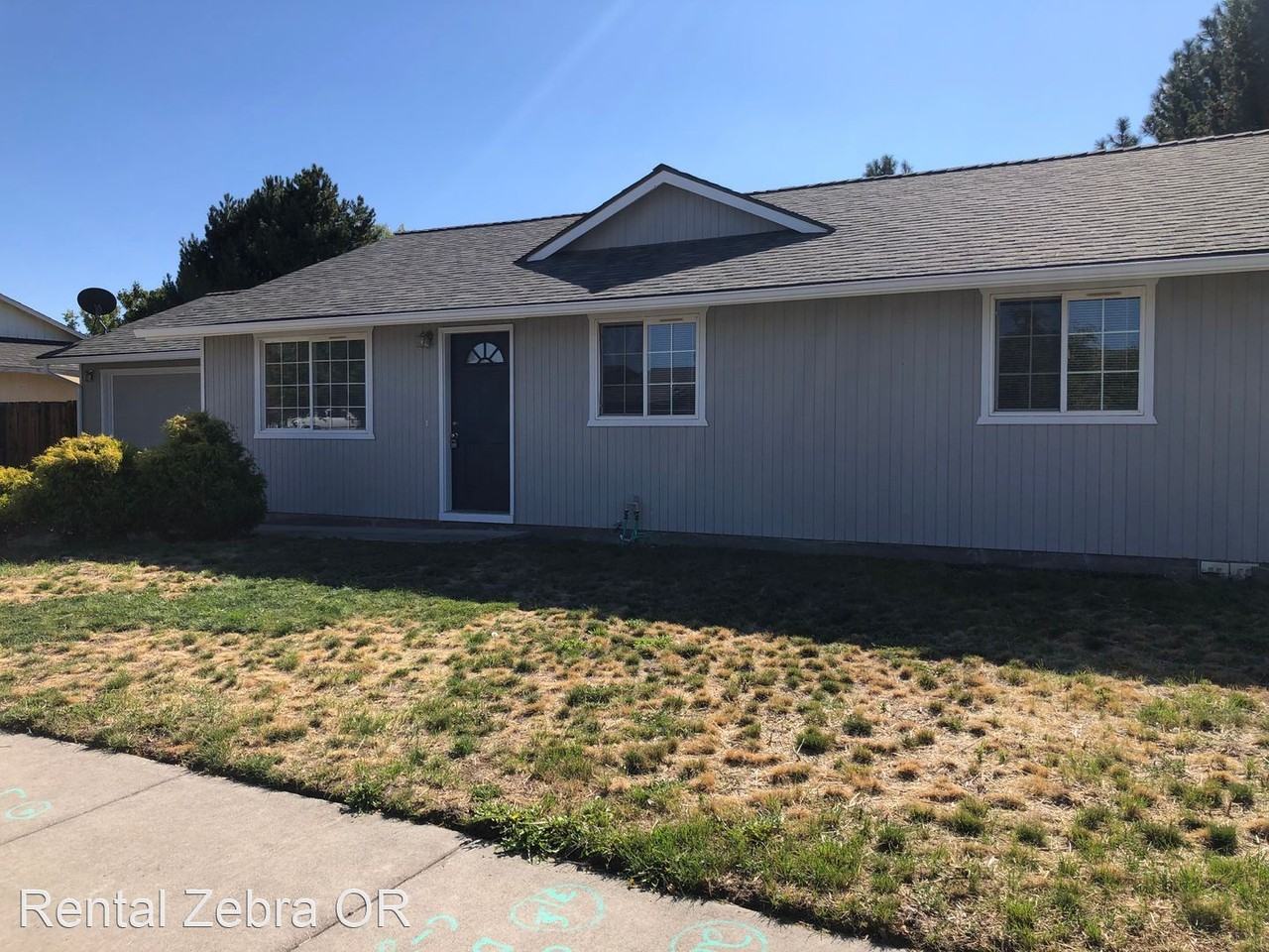 3234 Sw Salmon Ave - Photo 2 of 16