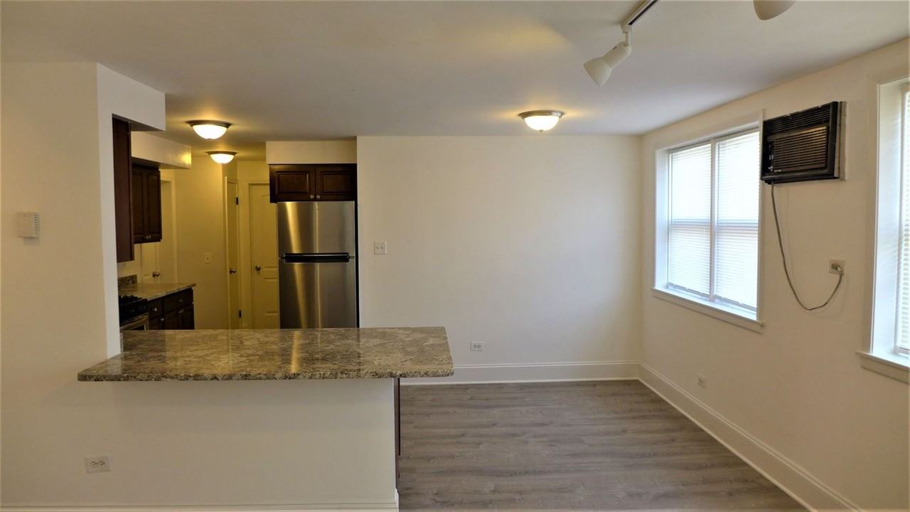 500 Clinton - Photo 7 of 22