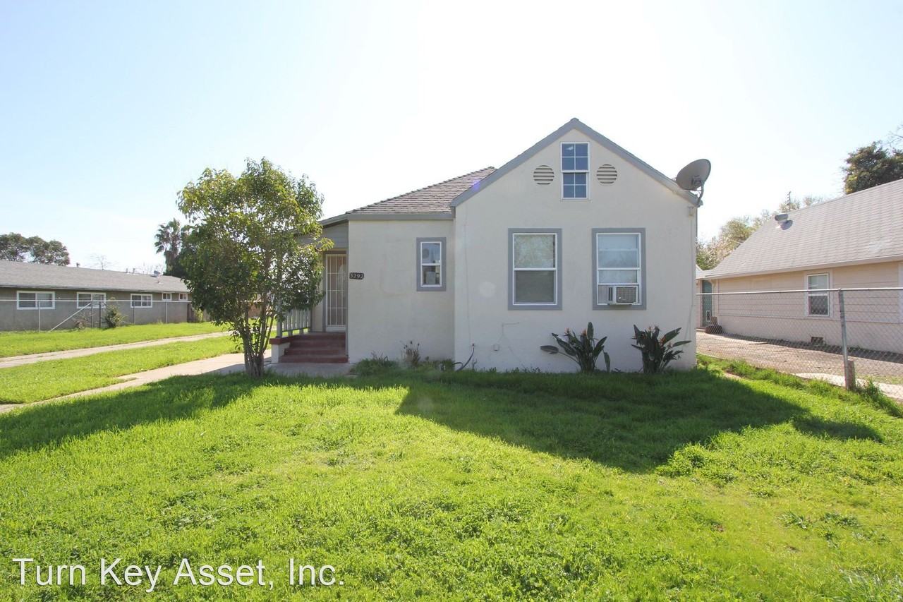 3292 38th Ave - Photo 2 of 16