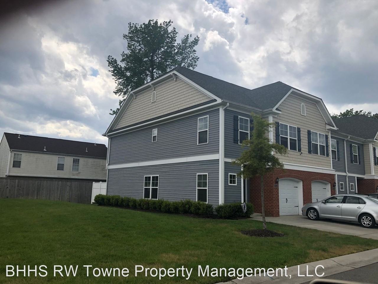 5453 Legacy Way - Photo 2 of 12