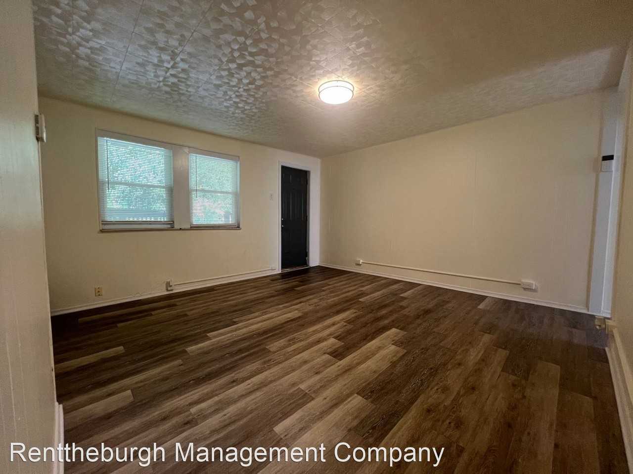 2116 Wenke St - Photo 2 of 22