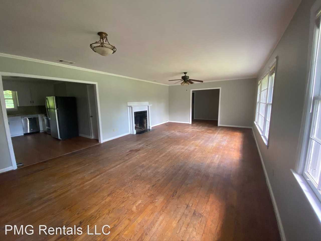 301 Pitt Moore Rd. - Photo 2 of 12