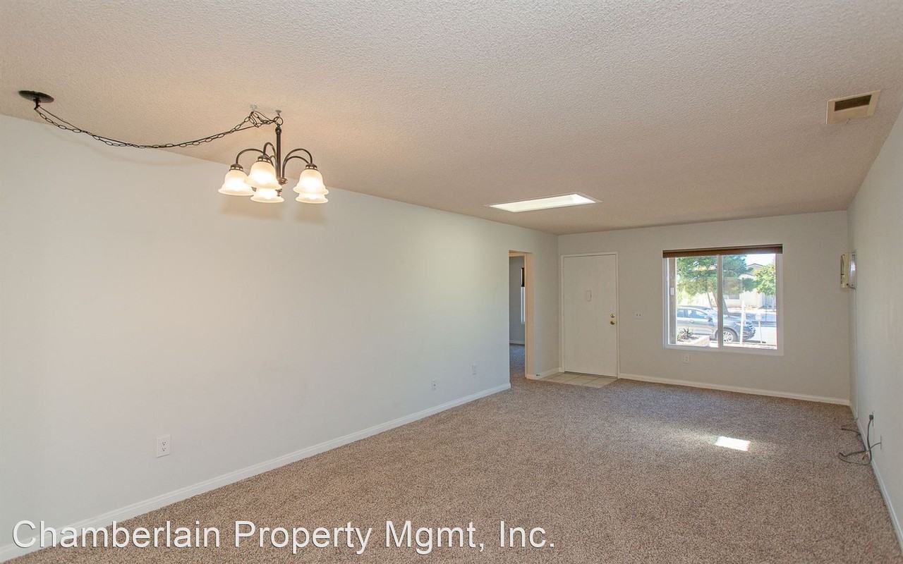 1374 Panorama Ridge Rd - Photo 2 of 23