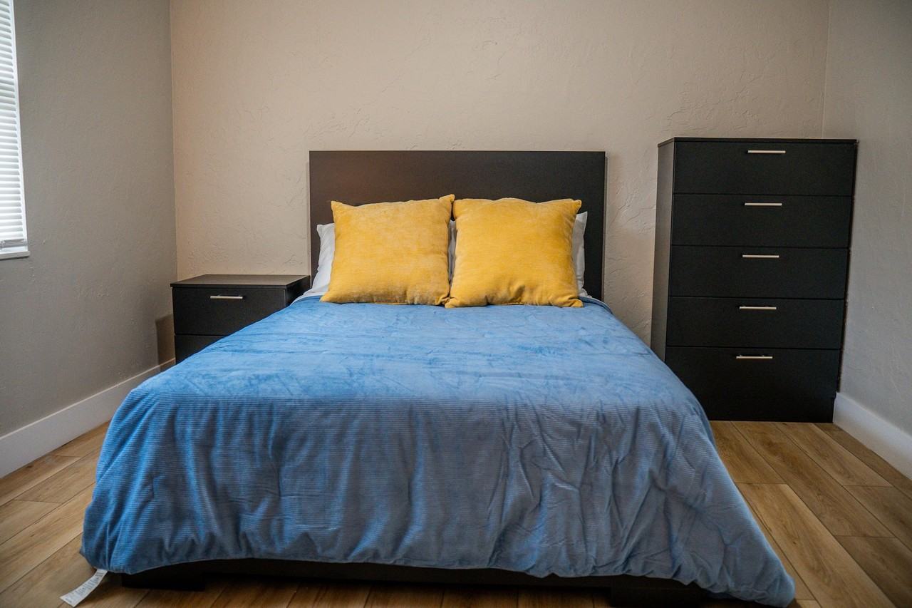 Flame Ave - Photo 5 of 6