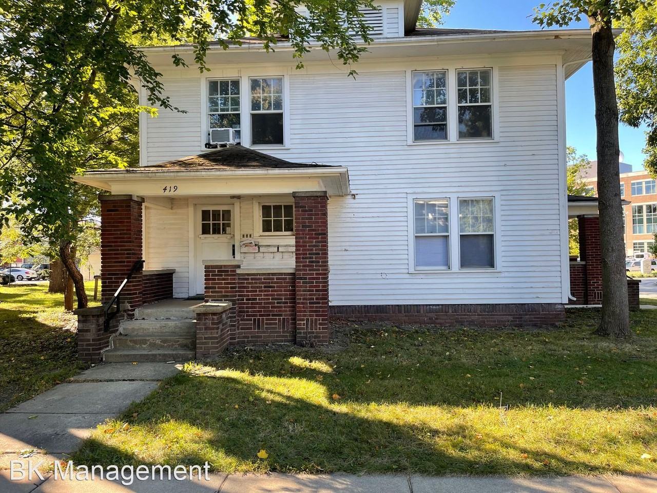 Stadium View Apartments 419 W Stadium Ave, West Lafayette, IN 47906