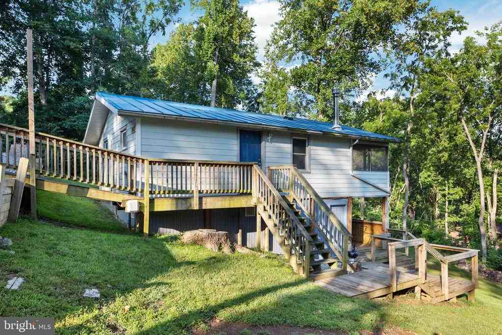 343 Susans Ct - Photo 2 of 18