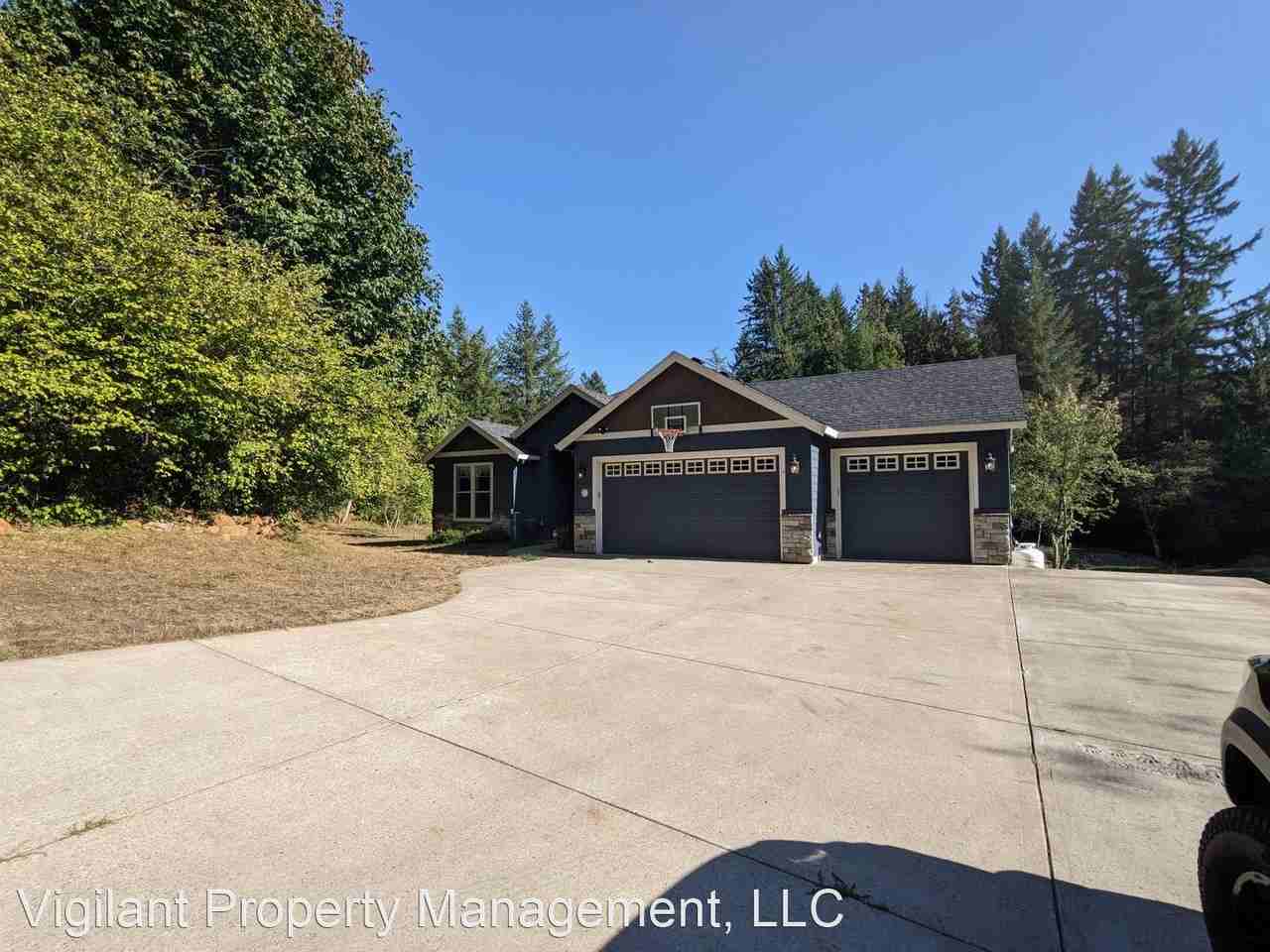 11910 Ne Shanghai Rd - Photo 3 of 49