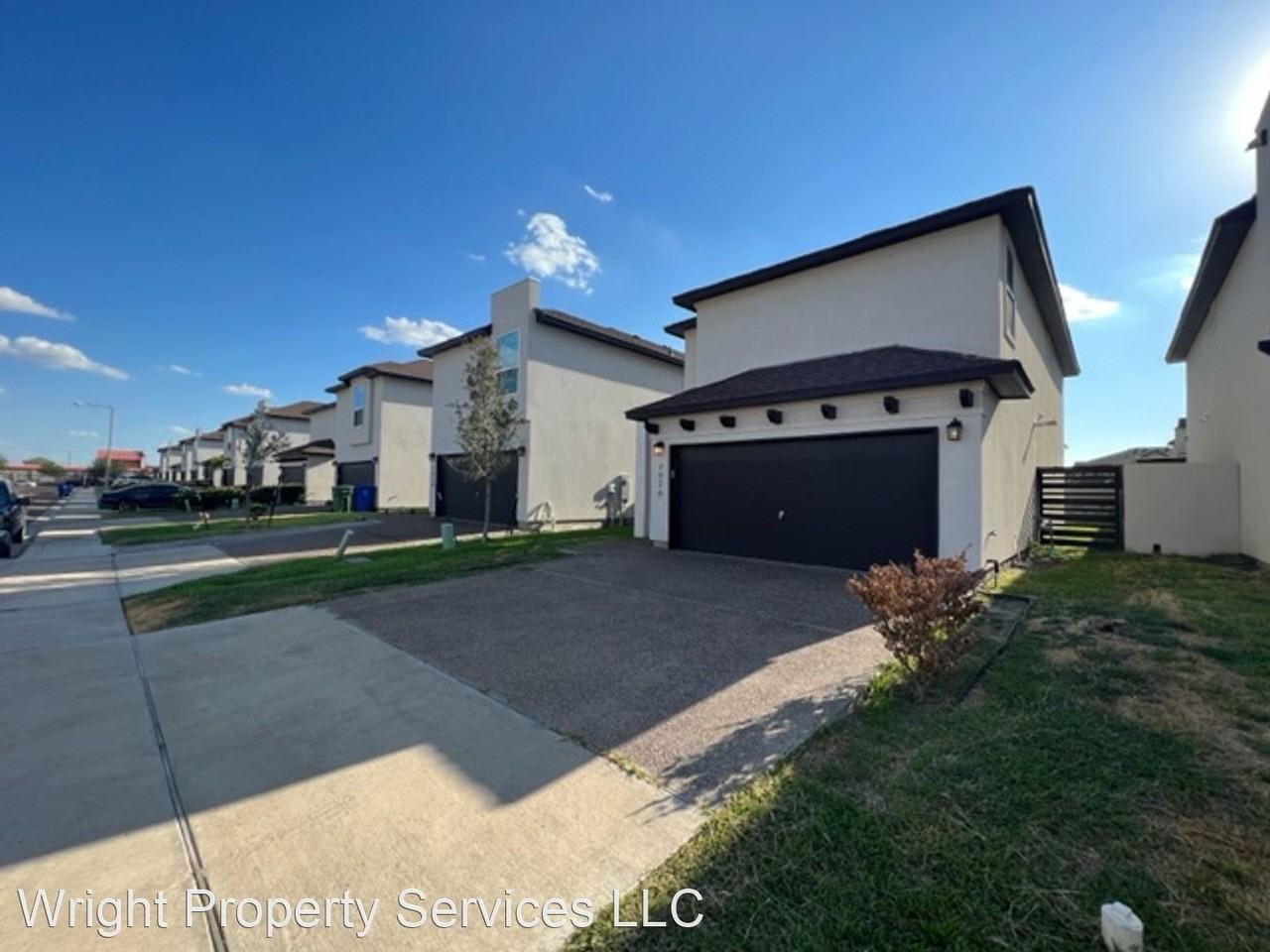 7926 Elka Loop - Photo 3 of 49