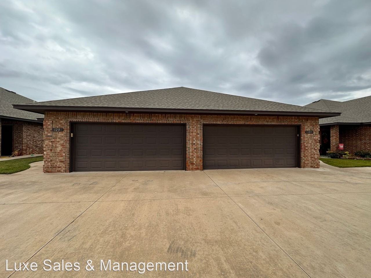 Bison Way Court Duplexes Apartments in Mustang, OK 73064 Zumper