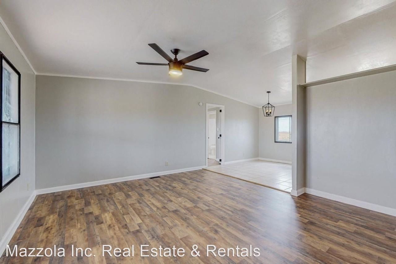 59 Reata Rd - Photo 3 of 22