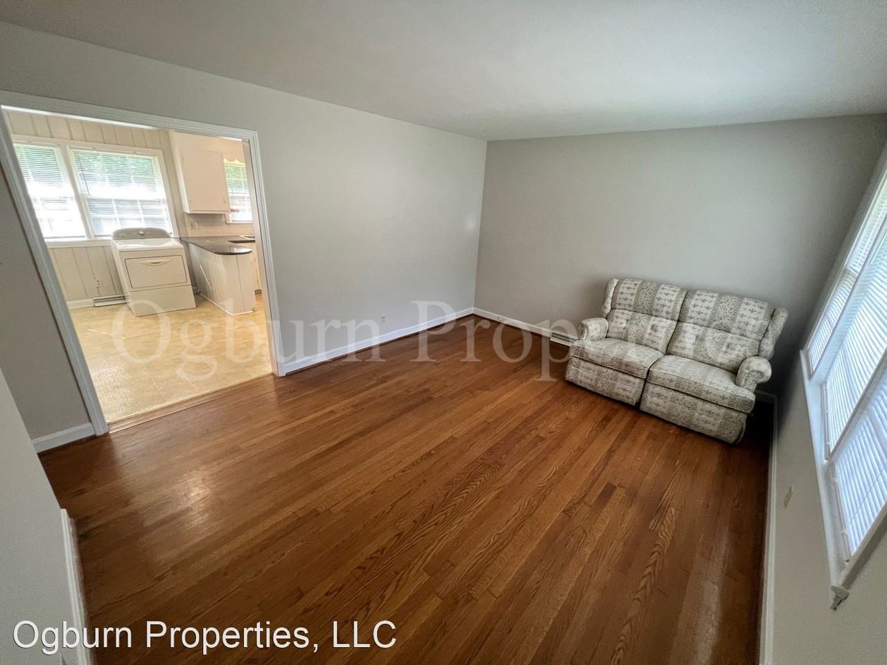 234 Harper St - Photo 2 of 10