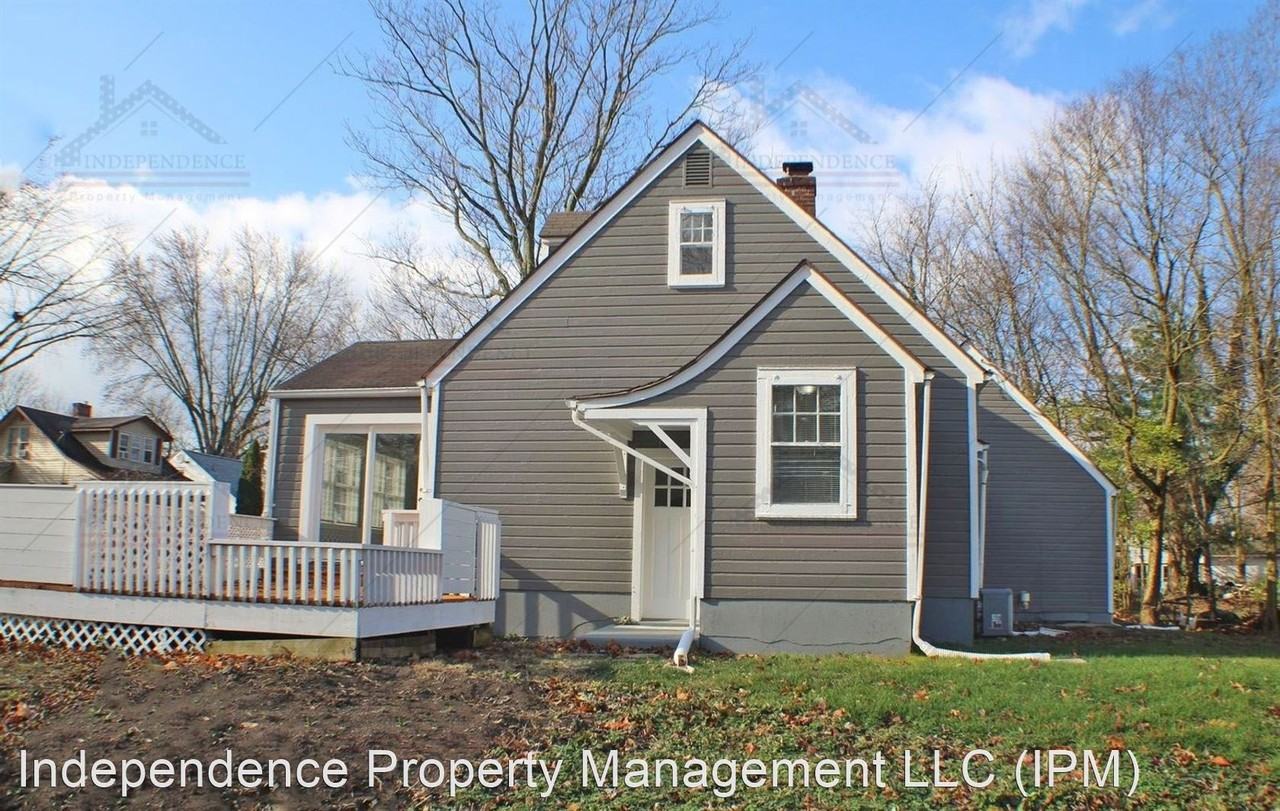 25 Orchard Ave - Photo 2 of 27