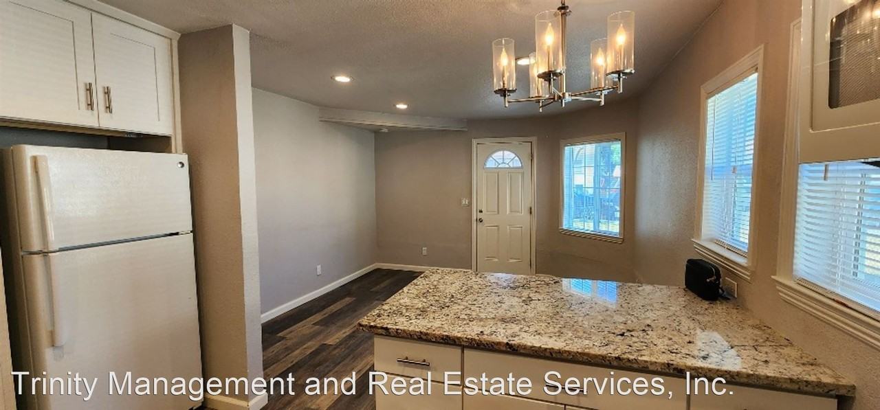 620 Porter Street - Photo 3 of 7