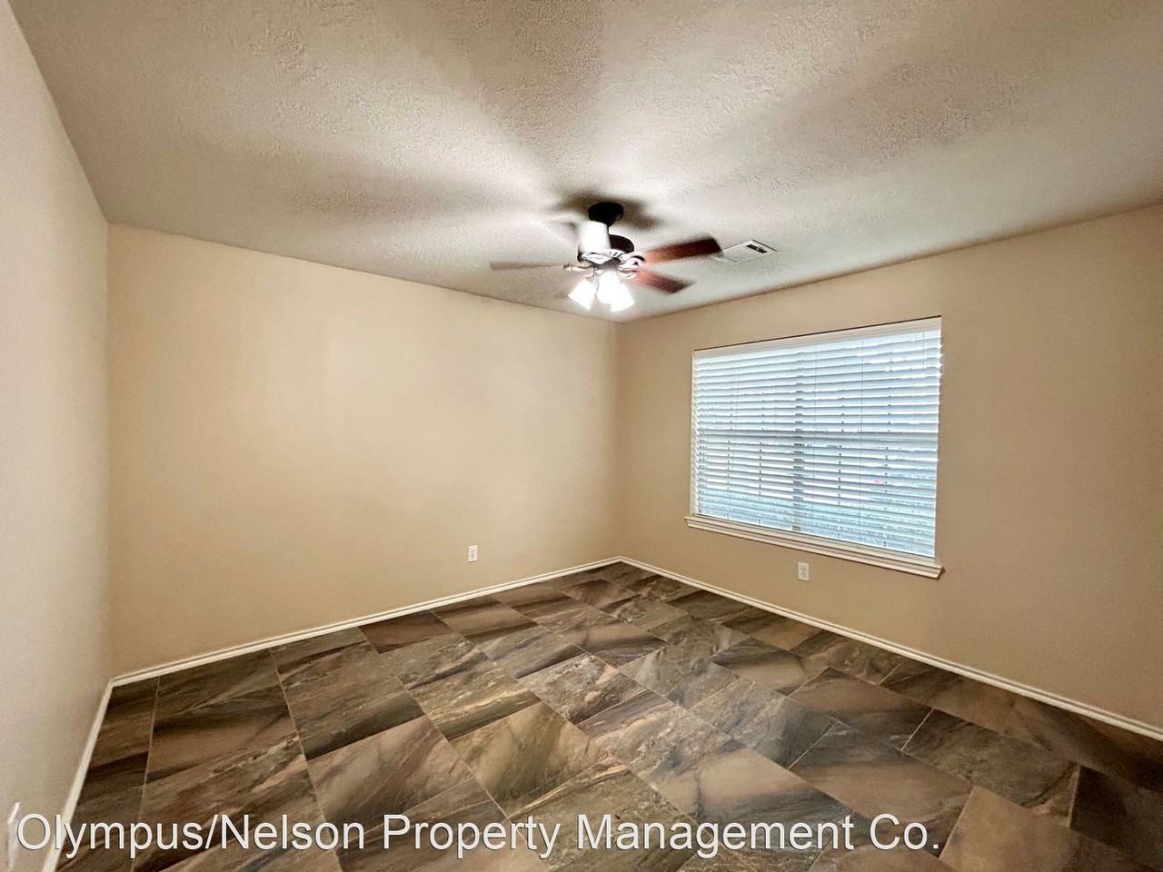 7031 Shasta Sq - Photo 3 of 36
