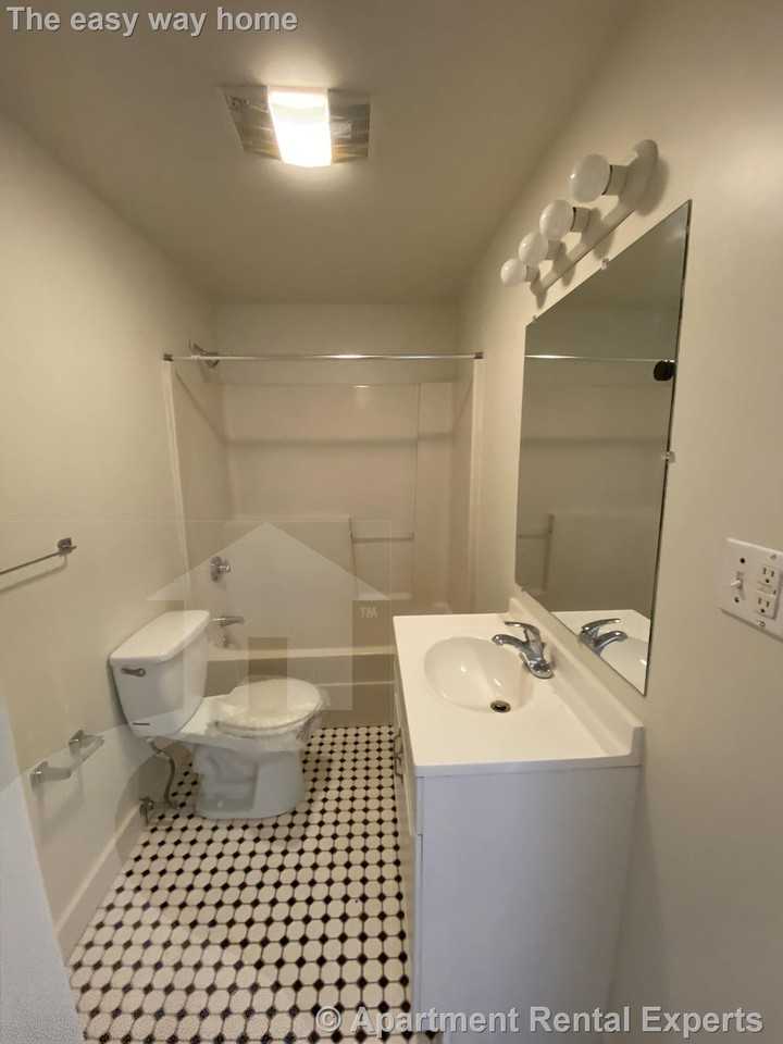 1210 Cambridge St #1 - Photo 7 of 10