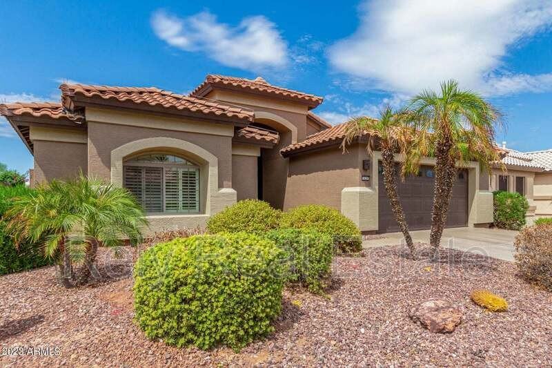 3626 N 162nd Ln - Photo 3 of 43