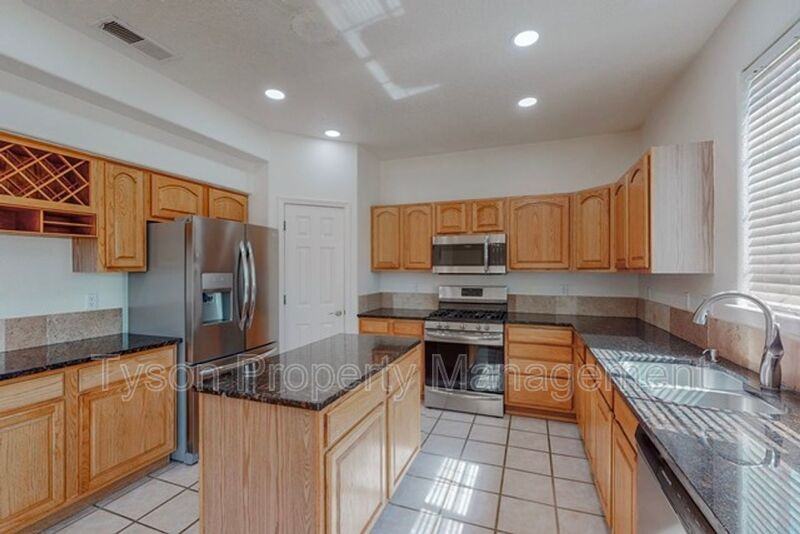 8705 Silvercrest Ct Nw - Photo 7 of 30