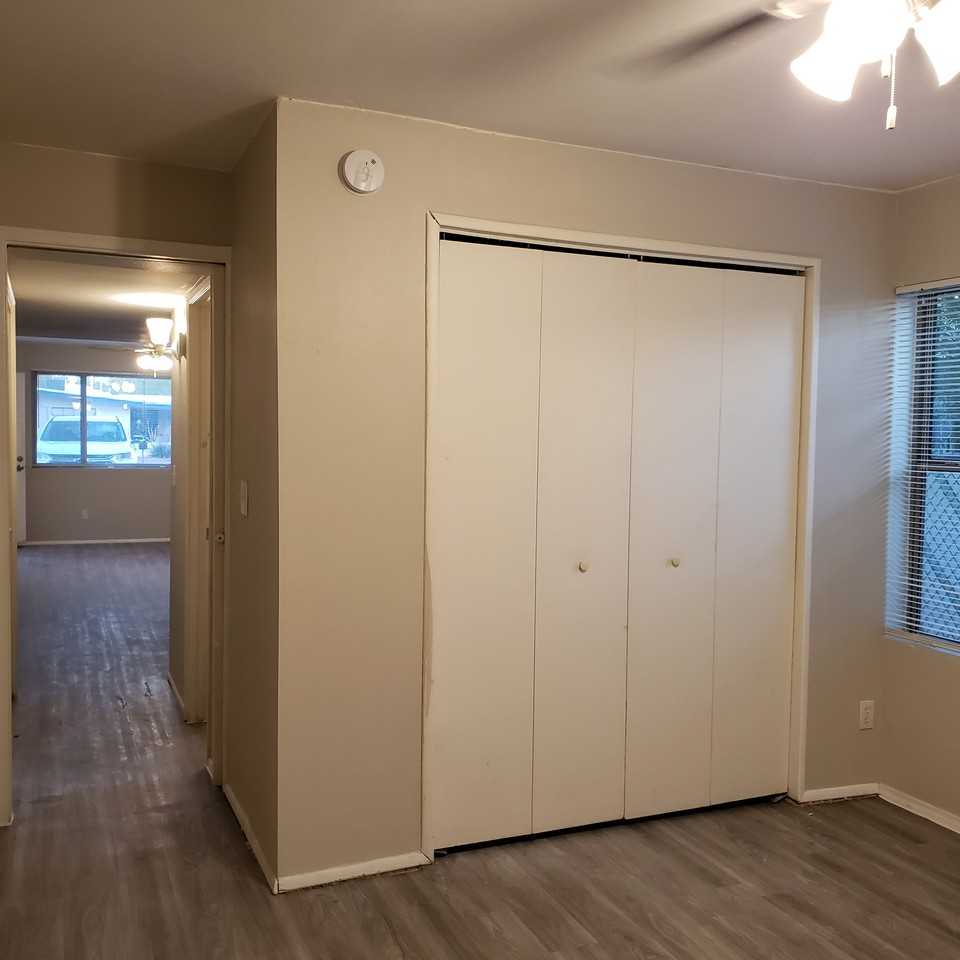 3149 E Almartin St - Photo 3 of 5