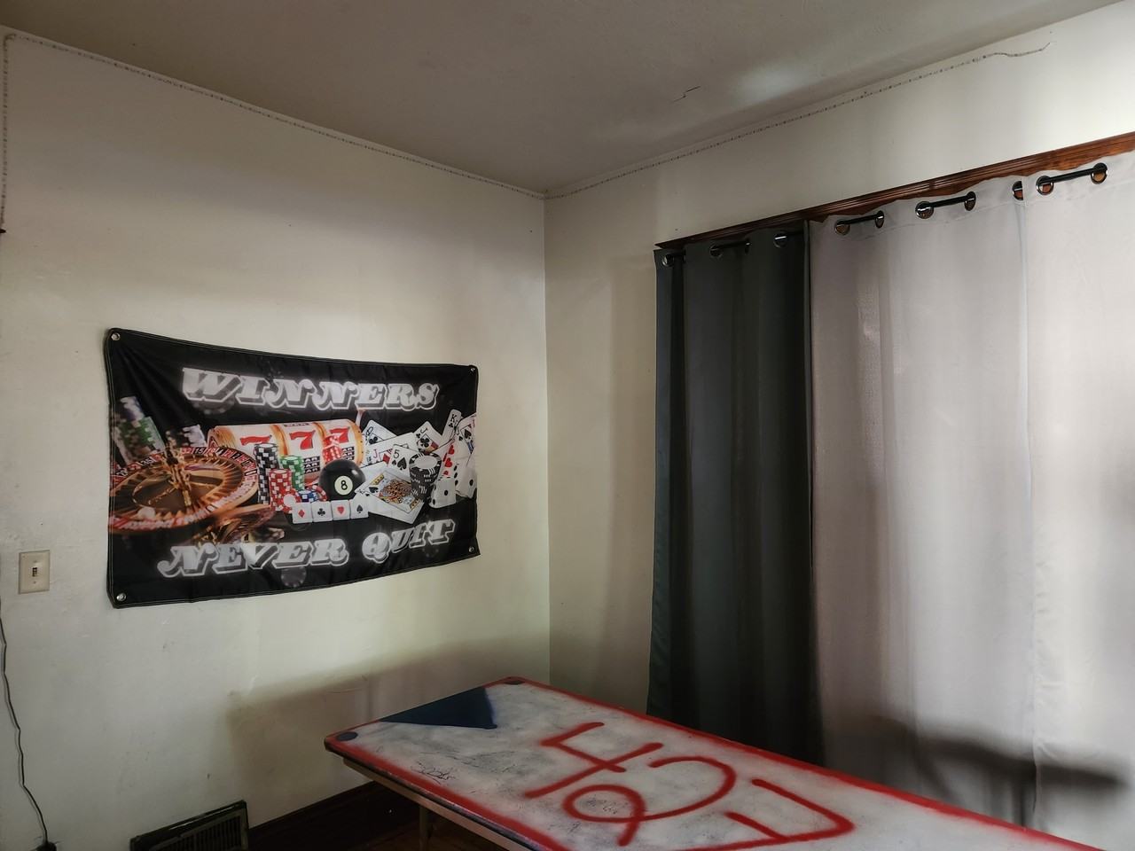 427 Niagara St - Photo 6 of 50