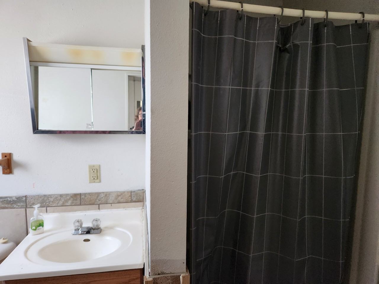 427 Niagara St - Photo 7 of 50